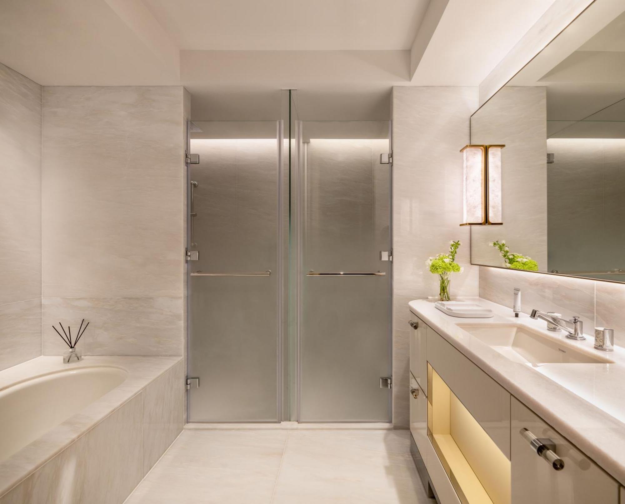 Hotel Lanson Place Causeway Bay,